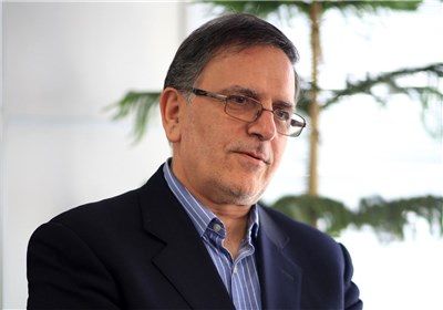 منافع سپرده‌گذاران و تسهیلات گیرندگان با کاهش نرخ سود مدنظر قرار دارد