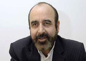 آموزش و پروش ساعت کتابخوانی را جدی بگیرد