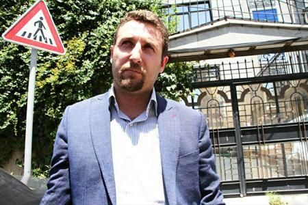 سبک دست: بزرگترین مشکل استقلال بدهی‌های گذشته است/ هر کسی سرمربی می‌شد حمایت می‌کردیم