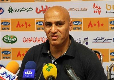 منصوریان: مسجد سلیمانی‌ها غافلگیرمان کردند/نیمه دوم بچه‌ها را بیدار کردم