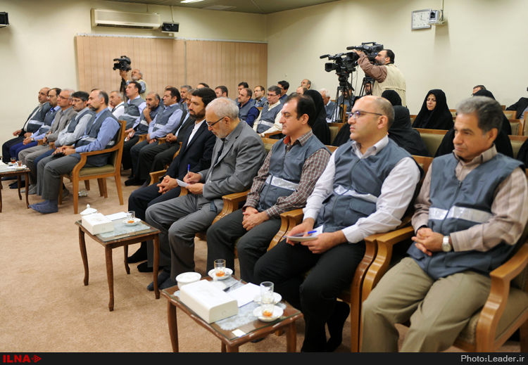 دیدار مسئولان ستاد سرشماری عمومی نفوس و مسکن با رهبر انقلاب +عکس