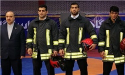 واکنش سایت اتحادیه جهانی به پوشیدن لباس آتش نشانی کشتی گیران