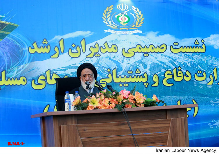 جلسه اخوت ترکان٬ رفیق‌دوست٬ شمخانی٬ دهقان و نجار+عکس